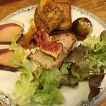 Guidon Fourchette Et Table D'hotes Saint-Bonnet-de-Salers