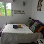 Guidon Fourchette Et Table D'hotes 3* Saint-Bonnet-de-Salers