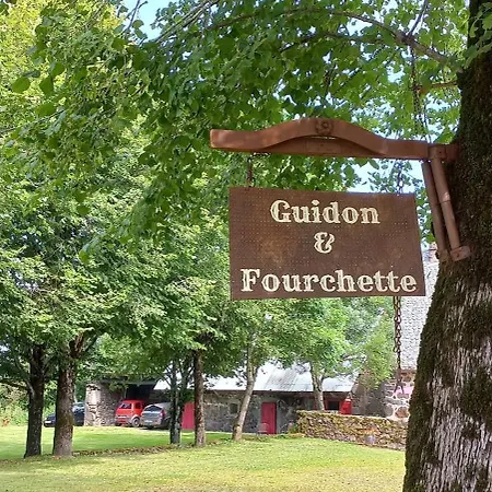 Guidon Fourchette Et Table D'hotes Bed & Breakfast